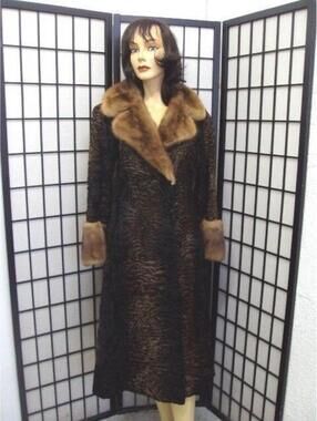 ! MINT HORSE BLACK BROWN SWAKARA & MINK FUR COAT WOMEN SIZE 6 SMALL